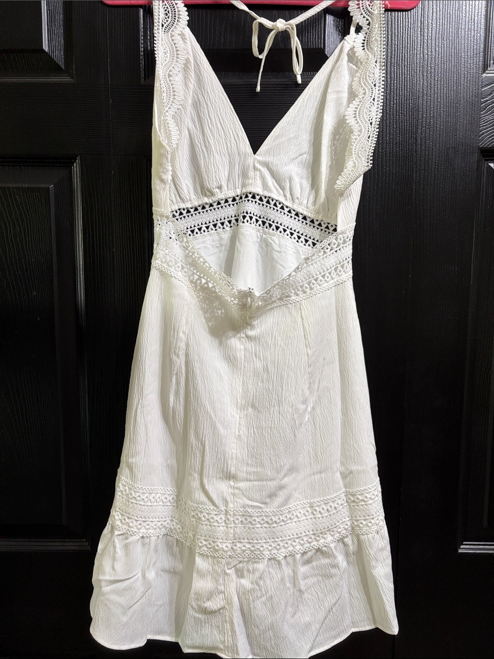 Sleeveless White Lace-Trim Midi Dress with V-Neck - Picture 8 of 8